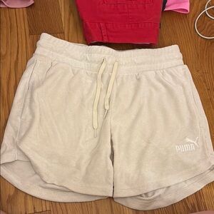 Puma Cream Athletic Shorts Lightweight Elastic Waist